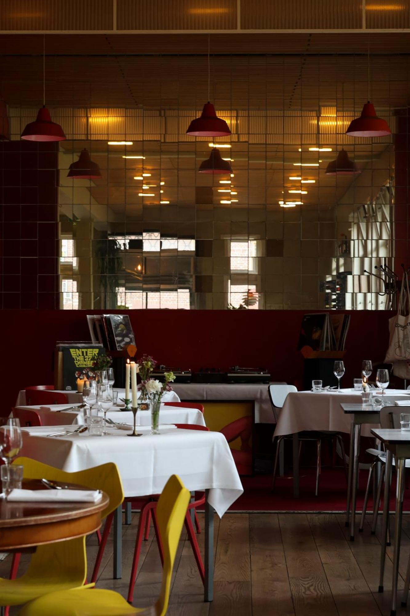 ホテル Cafe Modern アムステルダム エクステリア 写真