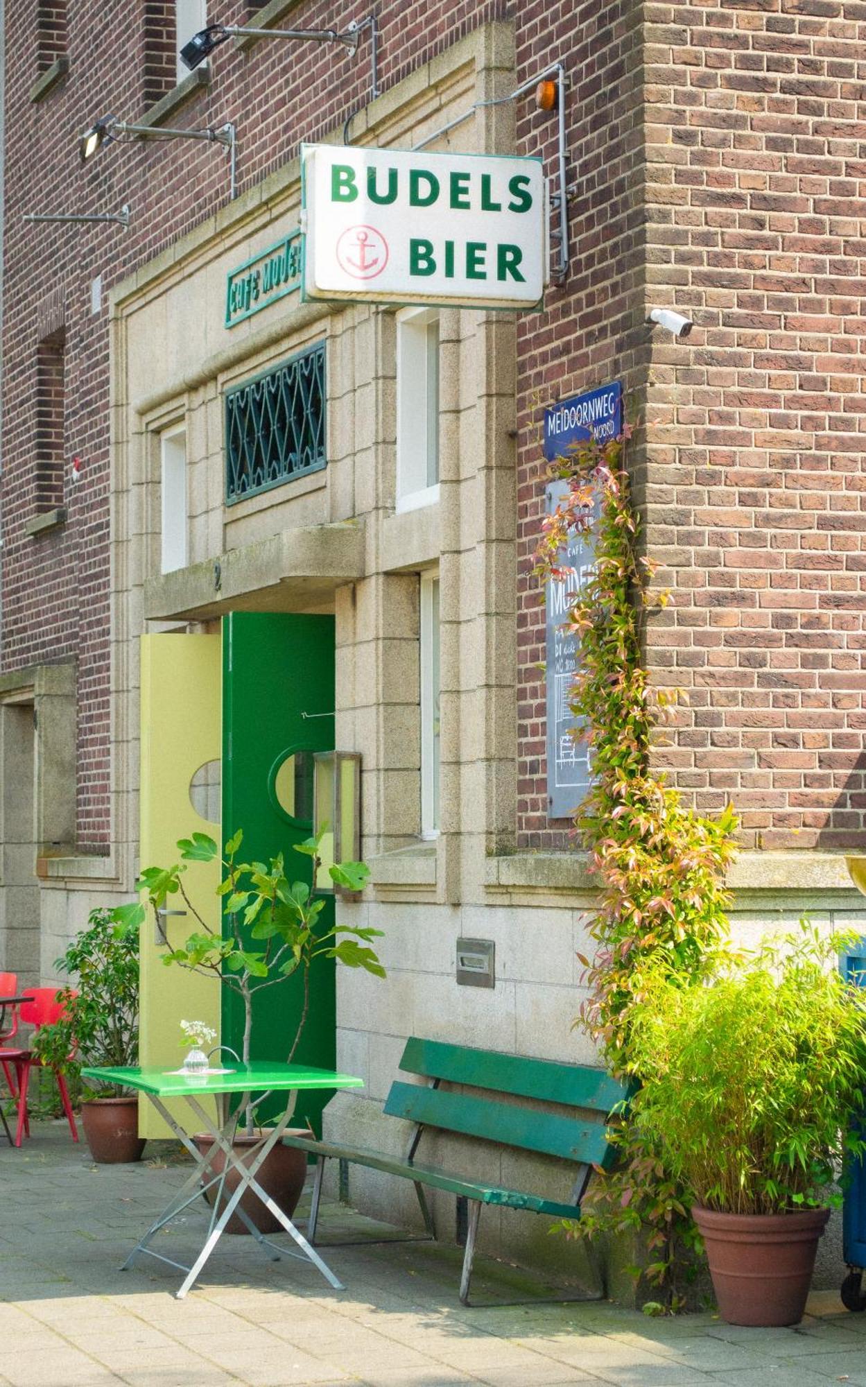 ホテル Cafe Modern アムステルダム エクステリア 写真